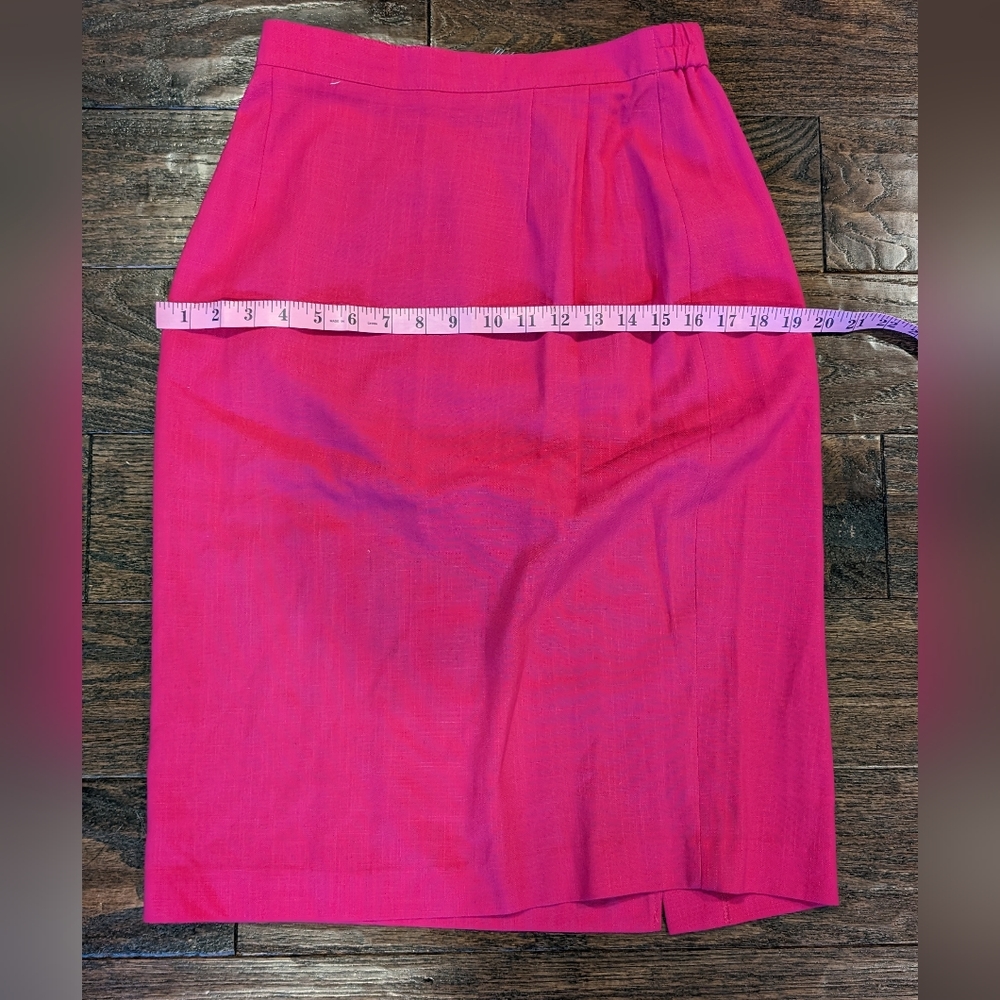 VINTAGE Leslie Fay Women's Mid Length Skirt Bright Pink (Size 10) - Picture 7 of 8